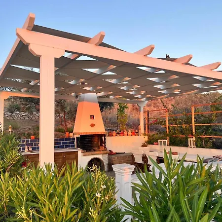 Iron Hill Pool - Amazing Sunset & Sea View Vila